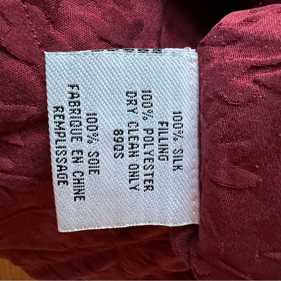 Eileen Fisher silk quilted jacket with pockets medium maroon - Picture 8 of 8